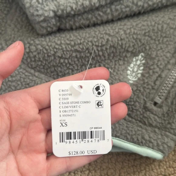 NWT Free people movement Hit The Slopes Pullover Fleece Pullover with Pocket - Picture 6 of 7